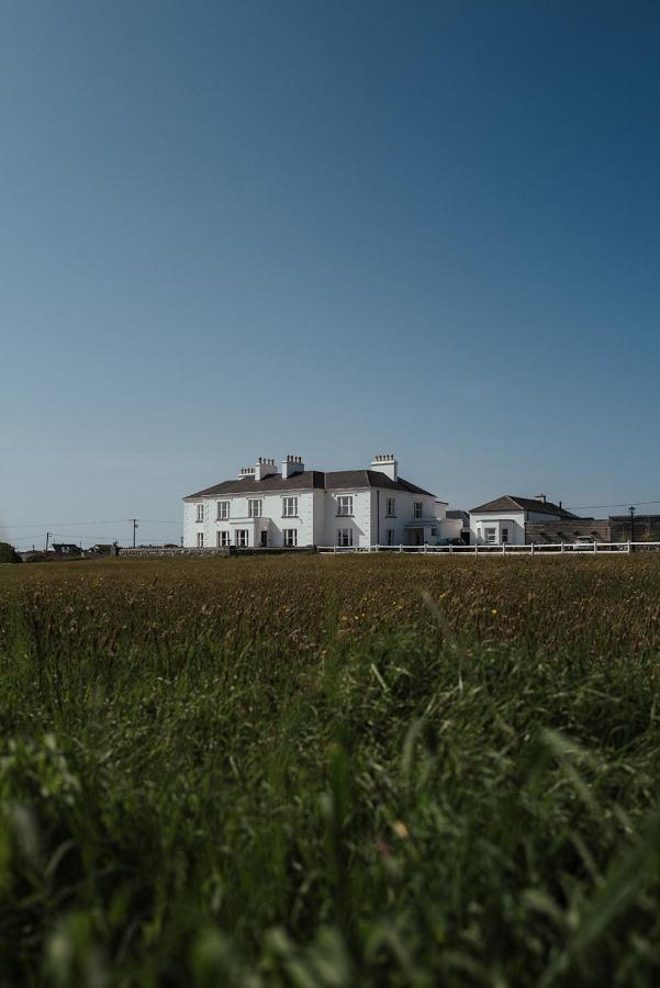 Отель Armada House Спейниш-Пойнт Экстерьер фото