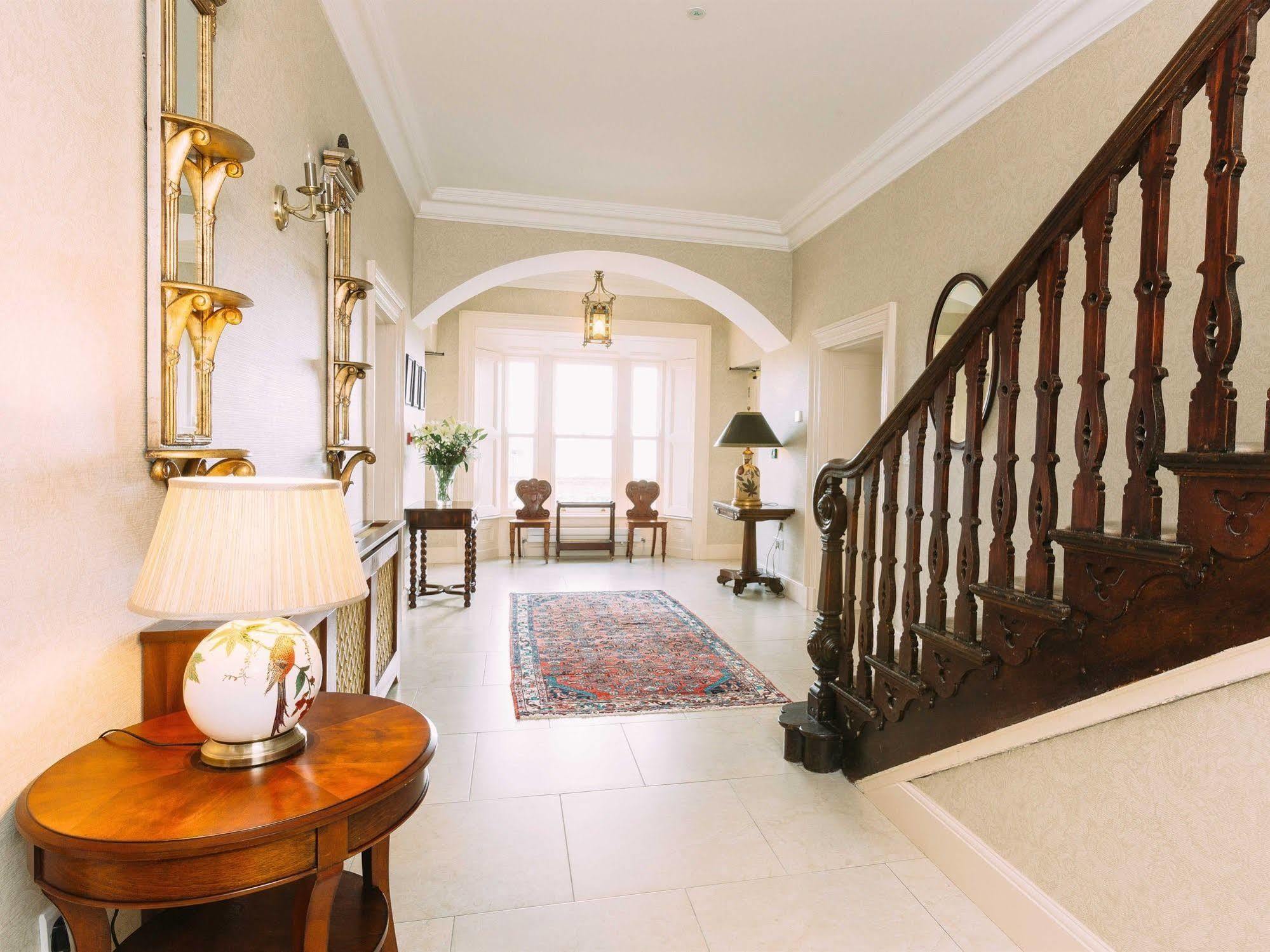 Отель Armada House Спейниш-Пойнт Экстерьер фото